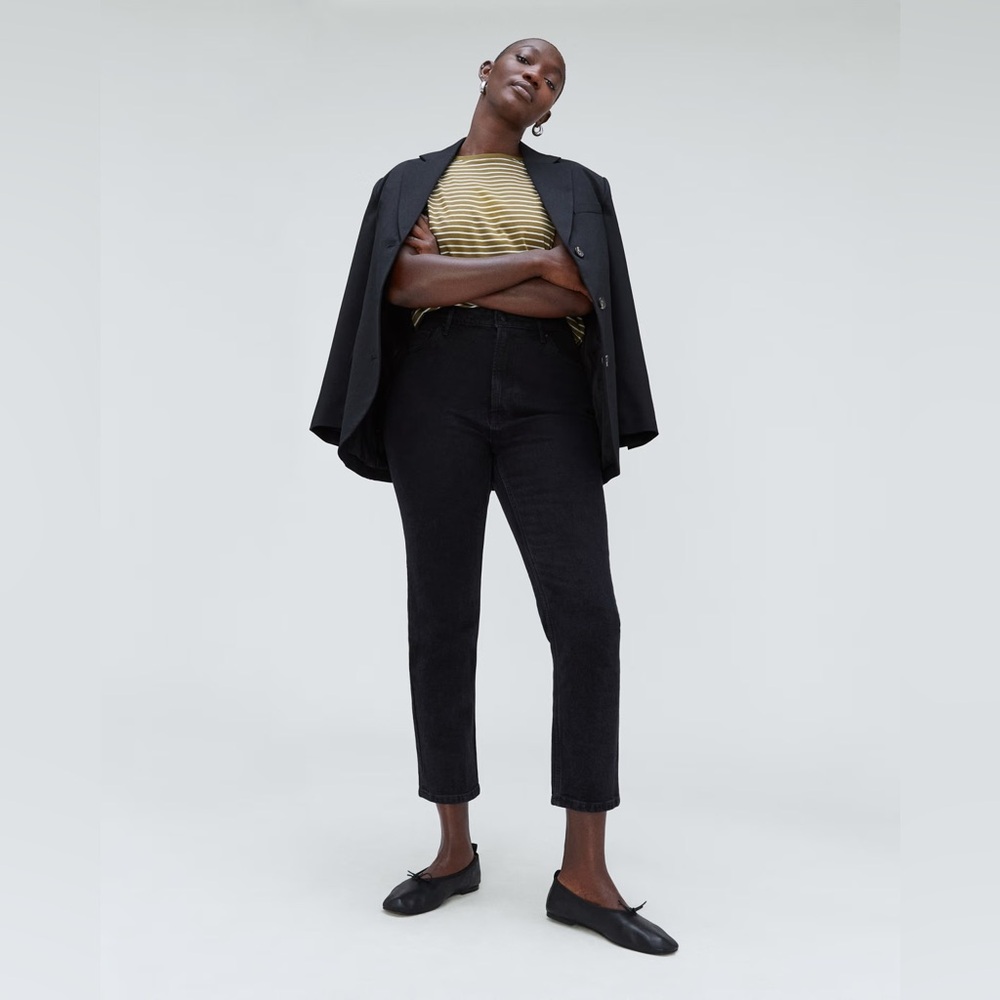 Everlane The Curvy Cheeky® Jean (28.5" Inseam) - Coal